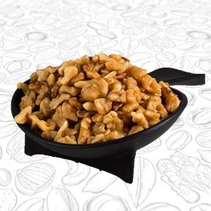 Nueces Partidas o Picadas - 1 Kg